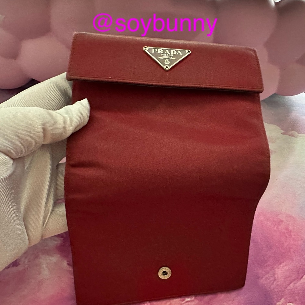 Vintage Y2K Prada Red Nylon Bifold Wallet (GUC; Red) - Picture 3 of 9